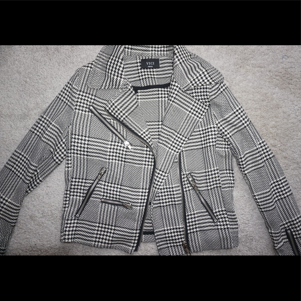 Houndstooth Jacket - Picture 2 of 6
